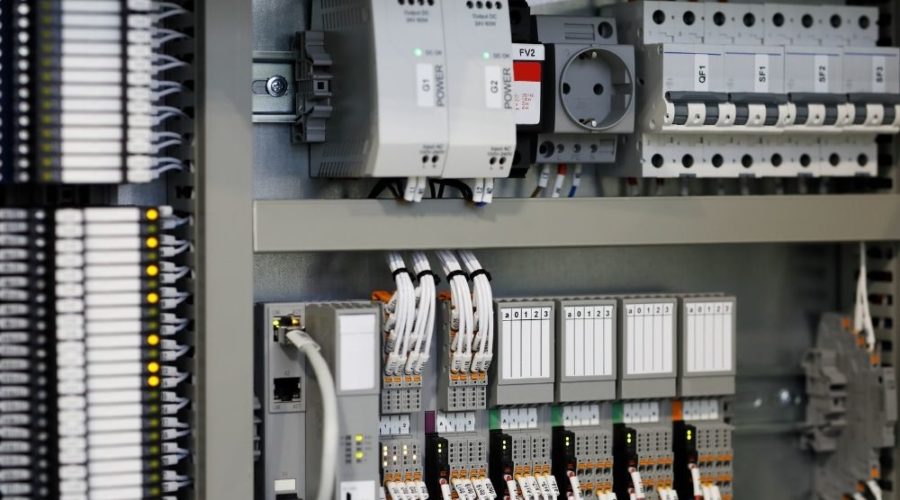 The Role of Programmable Logic Controllers in Automation